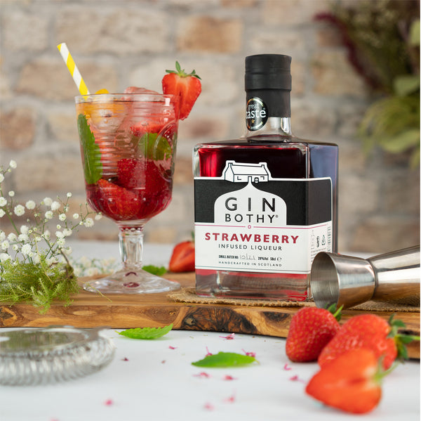 Gin Bothy Strawberry Fruit Gin Liqueur